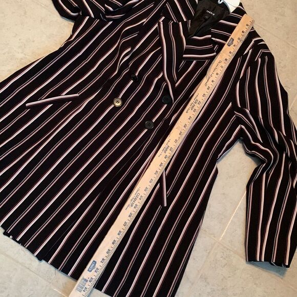 Size 1 Twill Aline trench coat/jacket (worn once) - Picture 13 of 13